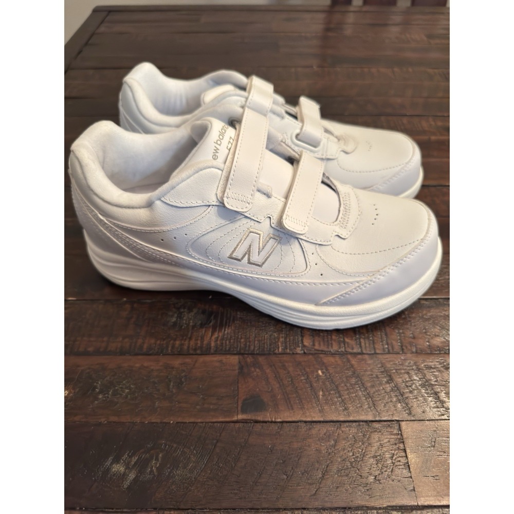 New Balance 577 Women's White Leather Walking Shoes (WW577VW) – Size 8.5 - Picture 3 of 7
